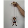 Marioneta de hilo. tallada. PINOCHO mini