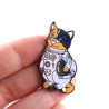 Pin. ASTRO CAT by COMPOCO (Blanco - Naranja)