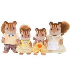 Figura. FAMILIA ARDILLA DE LA NUEZ - Sylvanian Families - ternurines