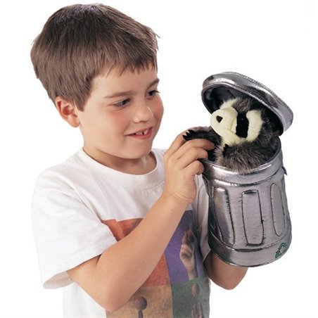 Títere. MAPACHE EN LA CANECA